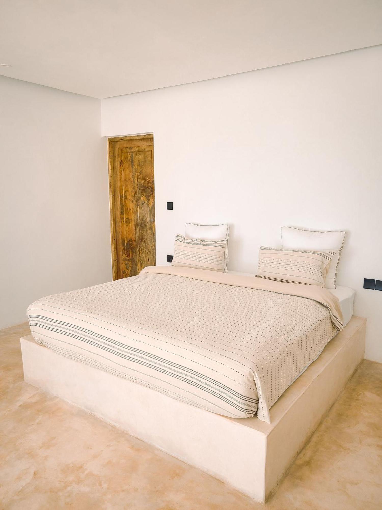 Hotel Le Saint Tropez Kidoti Esterno foto